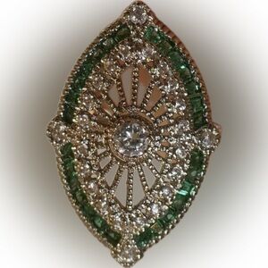 Elegant Silver and Green Statement Ring